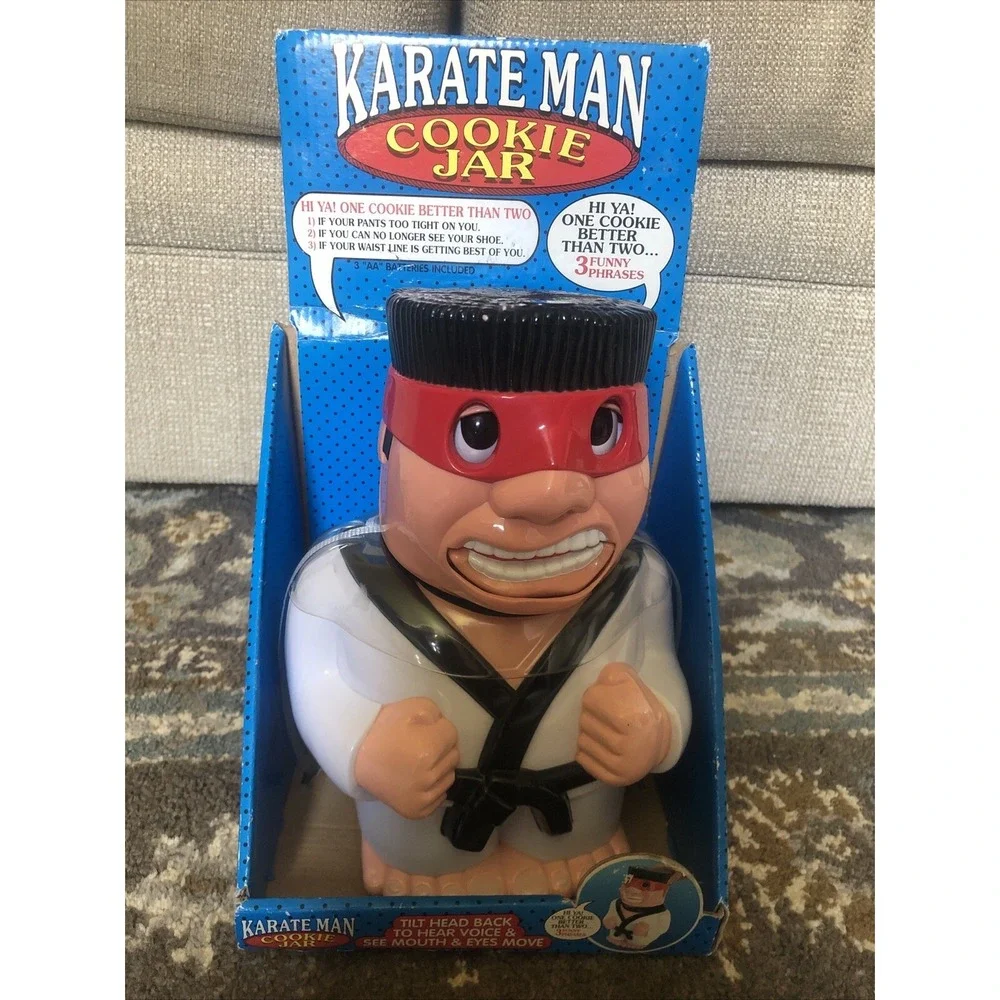 KARATE MAN TALKING COOKIE‎ JAR NEW